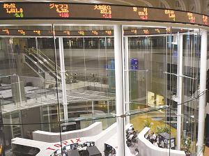 東京証券取引所の内部の写真