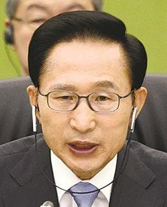 李明博・韓国元大統領の写真
