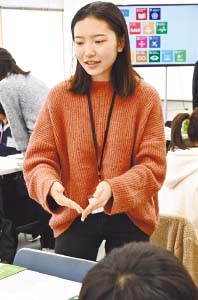ユーグレナCFOの小澤杏子さんの写真
