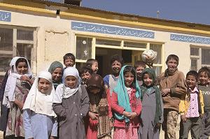 アフガニスタンの子どもたちの写真
